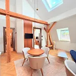 Aparthotel Amaroo - Boarding & Serviced 