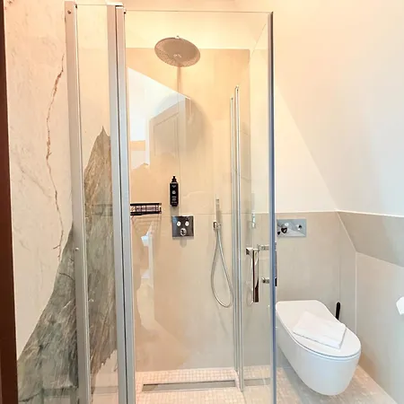 Aparthotel Amaroo - Boarding & Serviced 