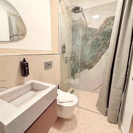 Aparthotel Amaroo - Boarding & Serviced 