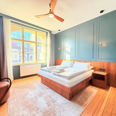 Amaroo - Boarding & Serviced 