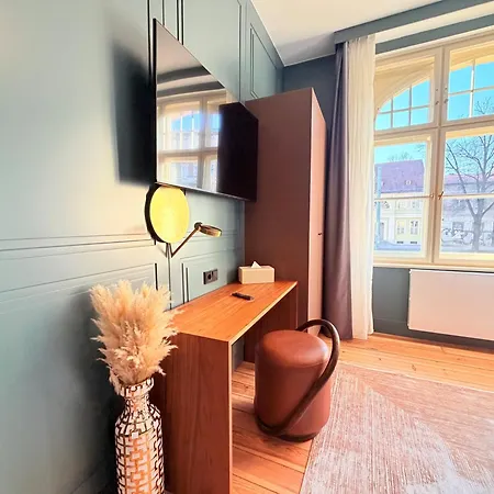 Amaroo - Boarding & Serviced 