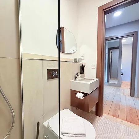 Aparthotel Amaroo - Boarding & Serviced 