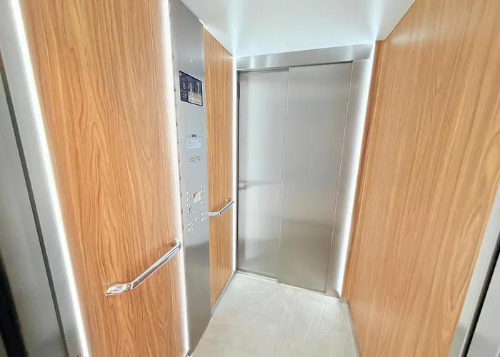 Amaroo - Boarding & Serviced 