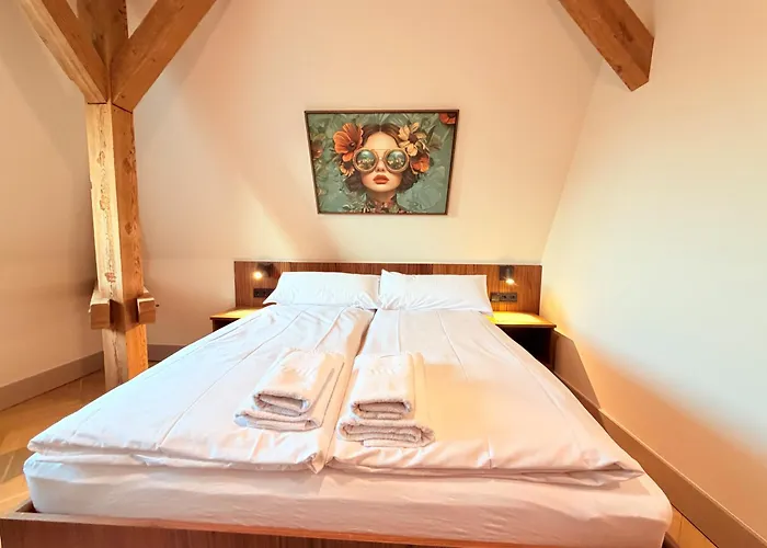 Hotel apartamentowy Amaroo - 