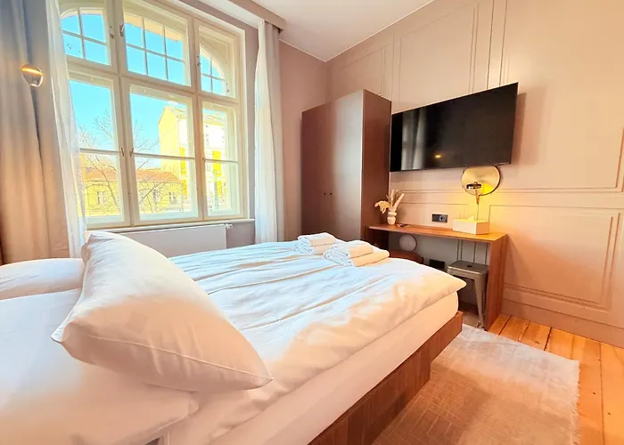 Hotel apartamentowy Amaroo - 