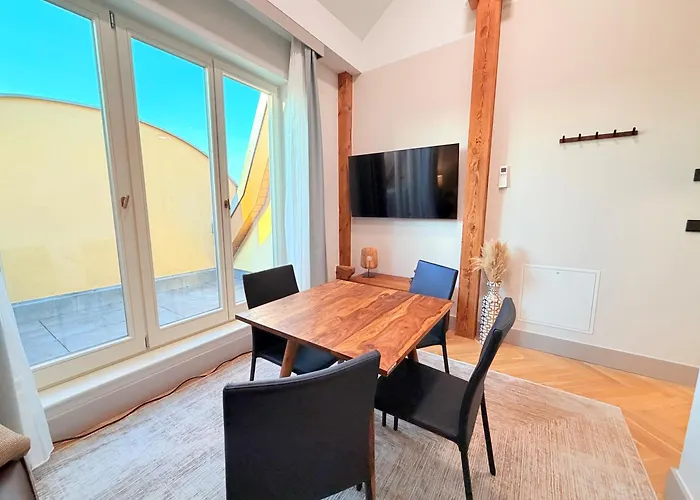 Hotel apartamentowy Amaroo - 