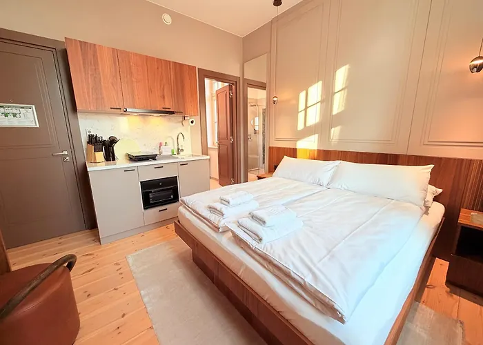 Hotel apartamentowy Amaroo - 