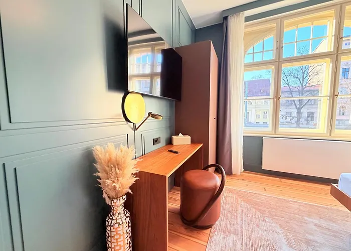 Amaroo - Boarding & Serviced 