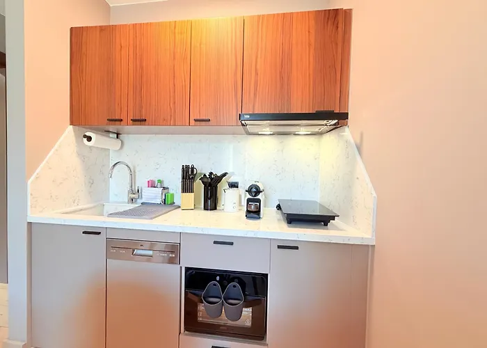 Amaroo - Boarding & Serviced 