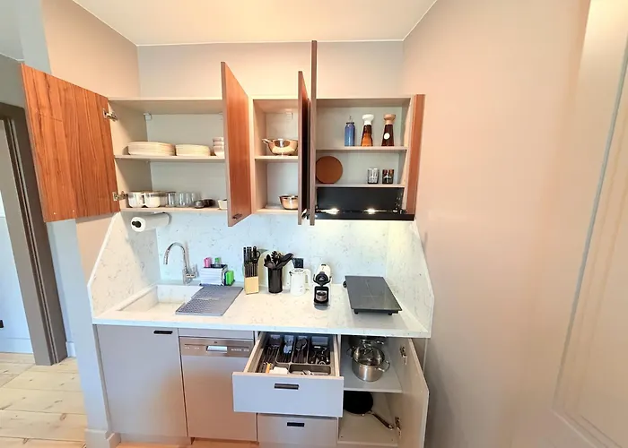 Amaroo - Boarding & Serviced 