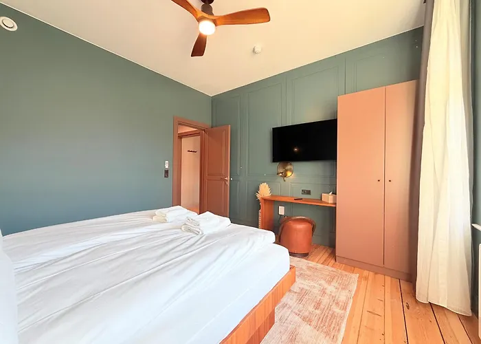 Amaroo - Boarding & Serviced 