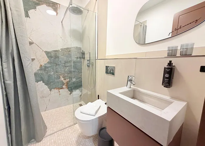 Amaroo - Boarding & Serviced 