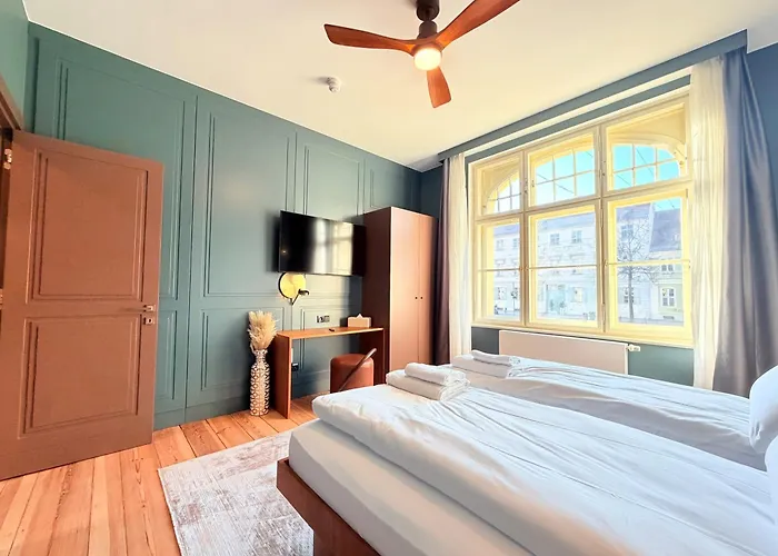 Amaroo - Boarding & Serviced 